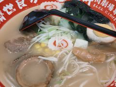 -大食代美食广场(上海中心店)