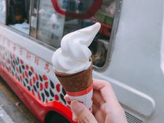 香滑软雪糕-富豪雪糕车流动点(尖沙咀店)