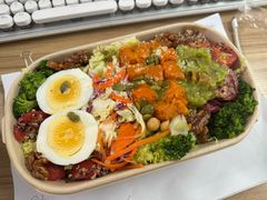 魏斯里沙拉-魏斯理汉堡(西安沣东吾悦店)