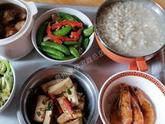 -臻爱住家月嫂育儿嫂(万达店)