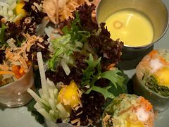牛油果软壳蟹米纸卷-CHINCHIN 青青·泰国料理(万象食家店)
