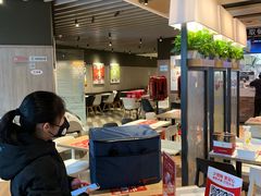 -肯德基(中纬店)