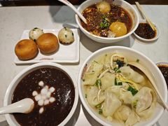 开洋三鲜馄饨-常盛香生煎·酸辣汤.无锡老字号玉兰饼(新生路店)