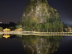 -星湖旅游景区七星岩