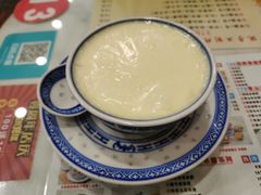-广信牛奶甜品世家(台东店)