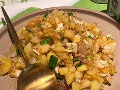 -渔语鱼新川菜Bistro(万象天地店)