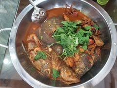 精品一网拉尽-溱湖八鲜菜馆