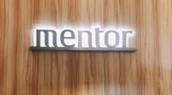 -Mentor Hair Salon