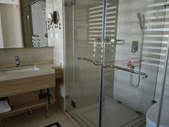 -兴芮温泉度假区