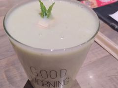 牛油果香蕉-周沫西餐(漫广场店)
