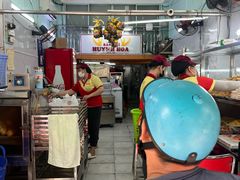 -Bánh Mì Huynh Hoa