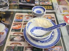 -广信牛奶甜品世家(台东店)
