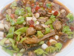 -沙枣树辣子鸡•新疆家常菜(喀什西路店)