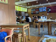 大堂-华天二友居肉饼(宫门口店)