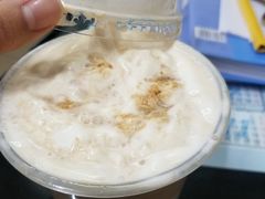 -瑞幸咖啡(石榴中心店)