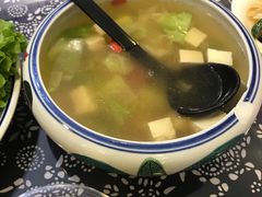 -八两八金·莱芜特色炒鸡(市南漳浦路店)