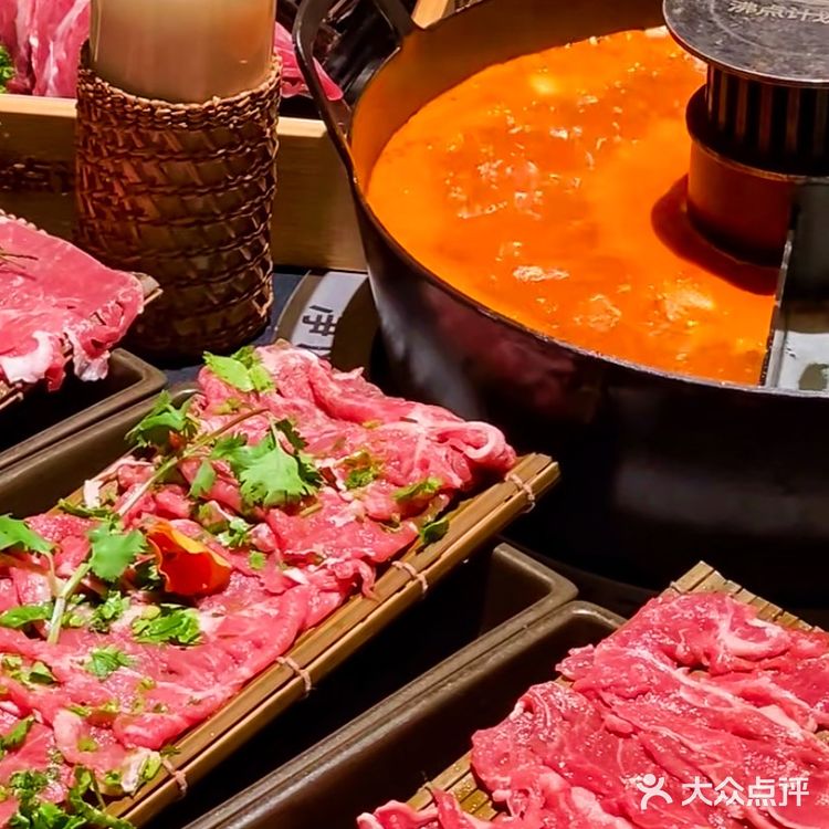 排了2小时！终于吃上这家新火锅🫠🔥