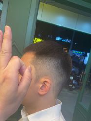 点击看大图 -海文先生国潮烫染男士理发馆