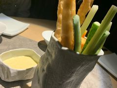-穹六人间 people 6(岳阳路店)