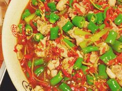 鲜吃兔-绝城芋儿鸡(犀浦旗舰店)