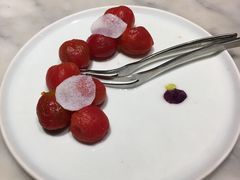 餐前糖渍番茄-辛香汇·现炒川菜(淮海路百盛店)
