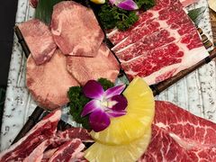 -明洞阿姨·韩式酱蟹烤肉·创意料理(三元桥店)