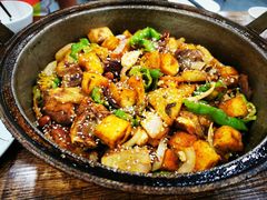 -老钟家烤羊排·敦伊阁清真餐厅胡羊焖饼