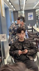 -藤野造型烫发染发