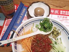 -鑫花溪牛肉米粉(东环大润发店)