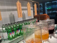 -金滏山·烤肉海鲜火锅自助(襄阳万达店)
