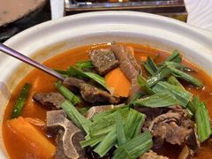 -霄汉牛三鲜湖北砂锅菜(万松园2店)