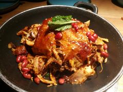 手撕扁担鸡-吃饭皇帝大(解放西路店)