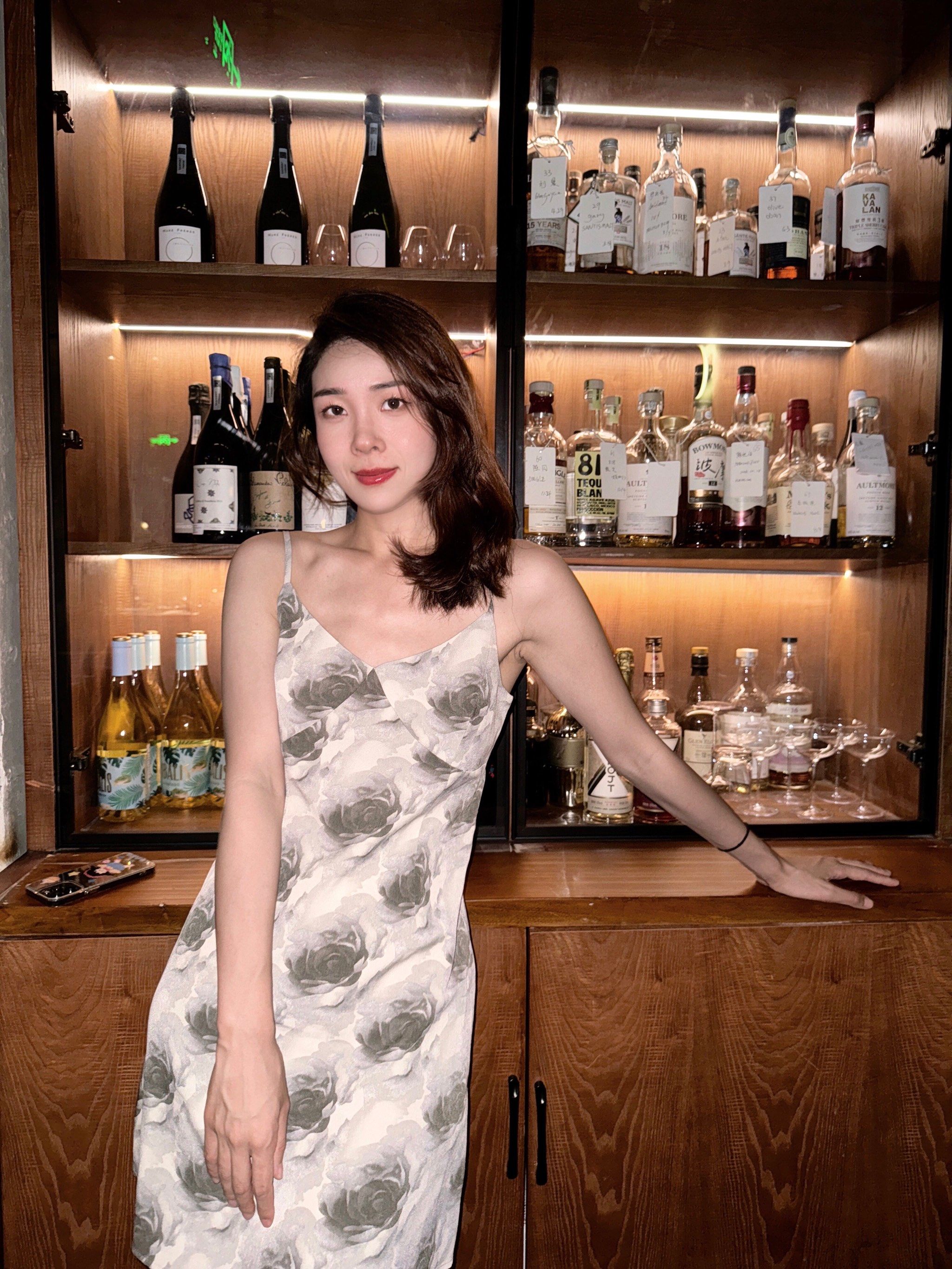 让我看看谁还没去过魔都实验室一般的酒吧