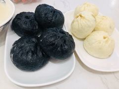-李与白包子铺(桐梓林店)