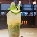 闺蜜团｜在牛排家约会吃饭可太浪漫了！[加油]