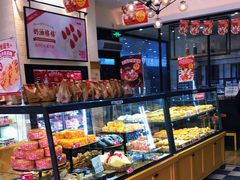 面包甜点陈列柜-味多美(民星路店)