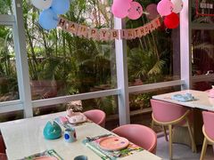 -水桶王国主题餐厅·聚会·生日派对·亲子活动·家庭套餐(亚龙湾希尔顿店)