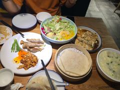 开心沙拉-吕氏疙瘩汤·私家菜馆(慈云寺店)