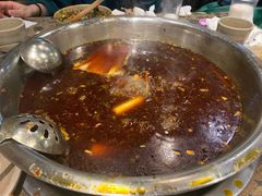 -肖肖酸萝卜鱼火锅(总店)