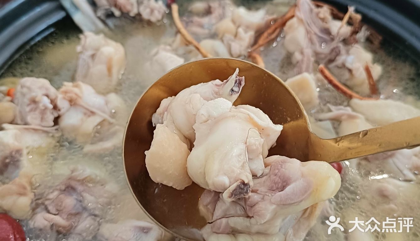 暖心鸡肉煲来一锅