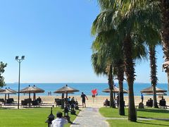 -三亚湾海居铂尔曼度假酒店