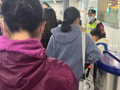 -建设三路(地铁站)