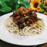 我的懒人食谱～快速、超好吃的茄子肉丁打卤面