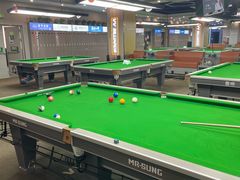 -VV桌球俱乐部(长阳大润发店)