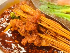 -拈签一笑黄牛肉辣卤串串