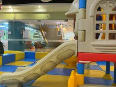 -蓝旗亲子游泳(范湖万达广场店)