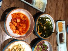 -明洞阿姨·韩式酱蟹烤肉·创意料理(三元桥店)