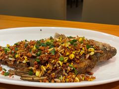 -莲餐厅·湖北菜·潜江小龙虾店(愚园路店)