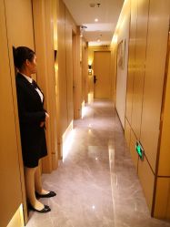 -香港倾城国际·美容美体中心