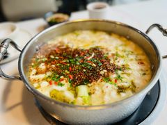 -德林酸菜鱼火锅(南丹店)